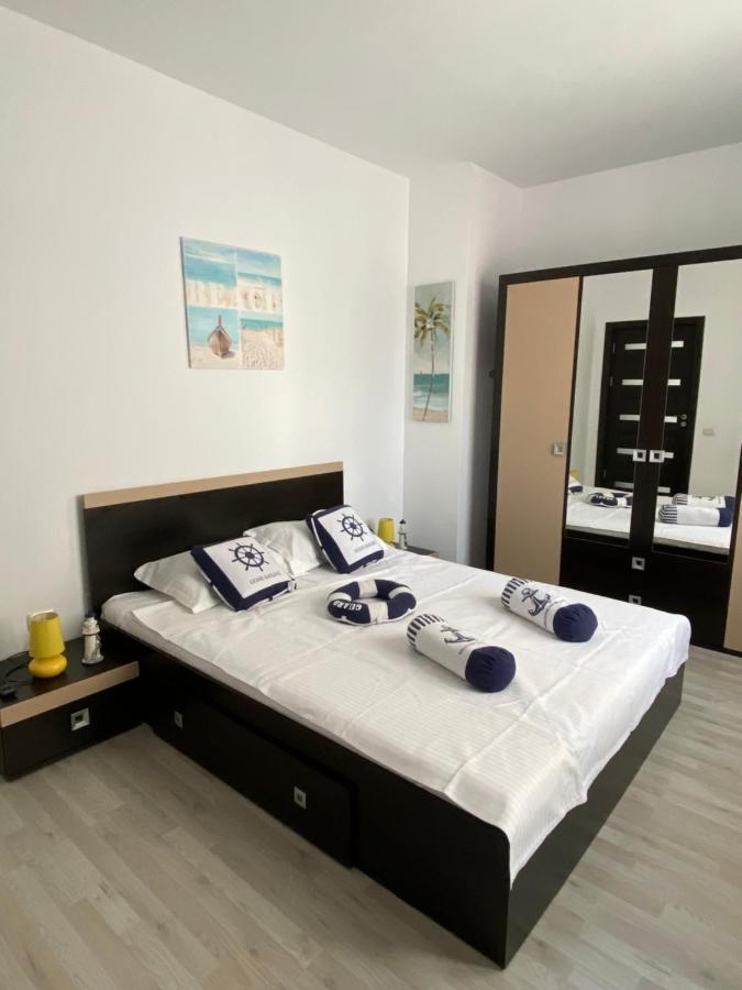 Alex Apartments Năvodari Buitenkant foto