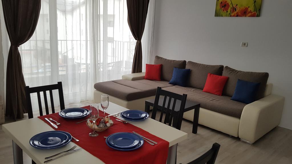 Alex Apartments Năvodari Buitenkant foto
